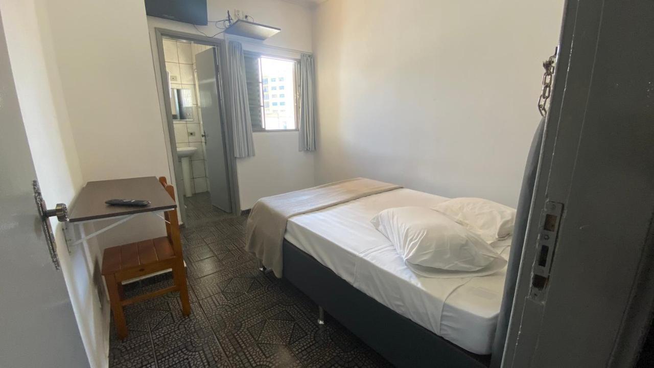 Hotel Dos Nobres No Centro De